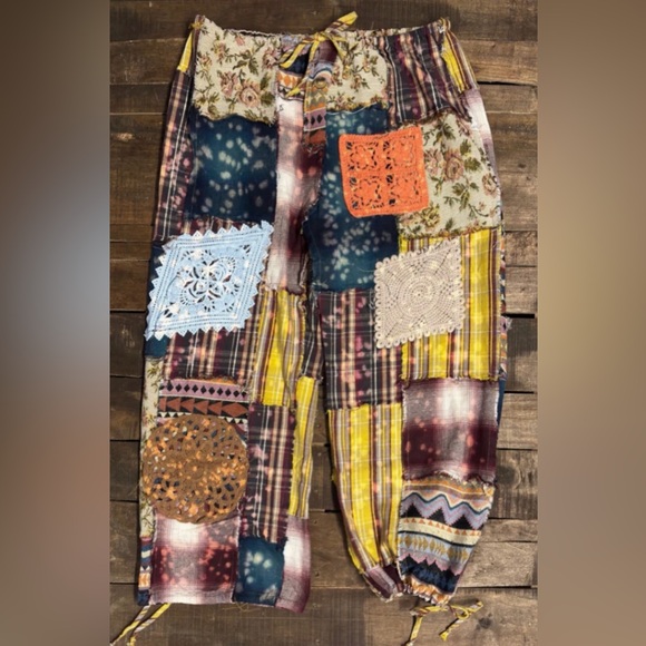 JADED GYPSY STORMY NIGHTS PANT - Picture 2 of 10